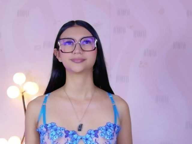 ThinPrincesss live cam on BongaCams