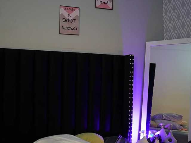 ThinPrincesss live cam on BongaCams