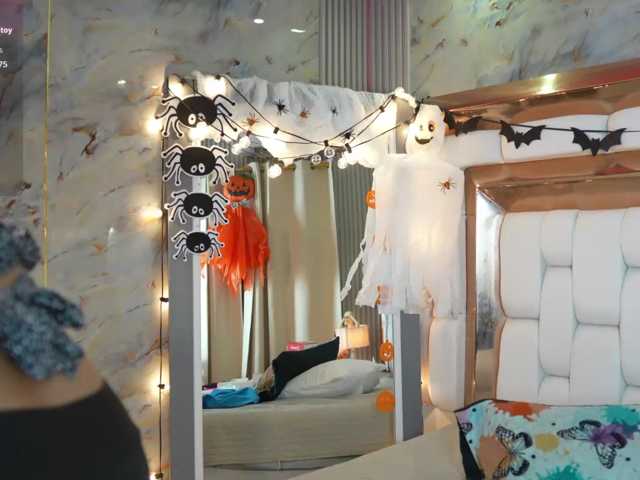 ThinPrincesss live cam on BongaCams