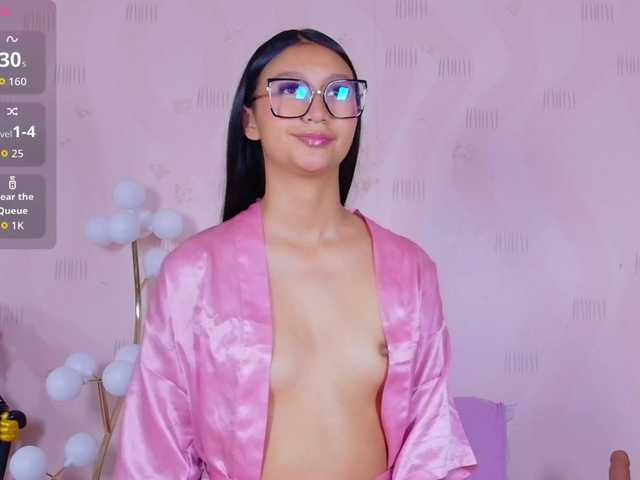 ThinPrincesss live cam on BongaCams