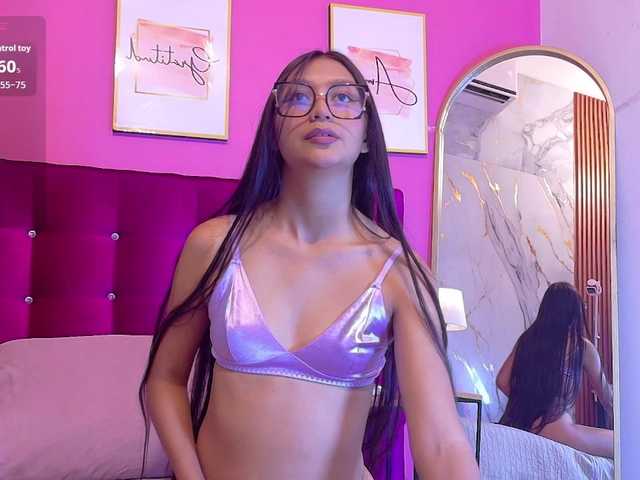 ThinPrincesss live cam on BongaCams