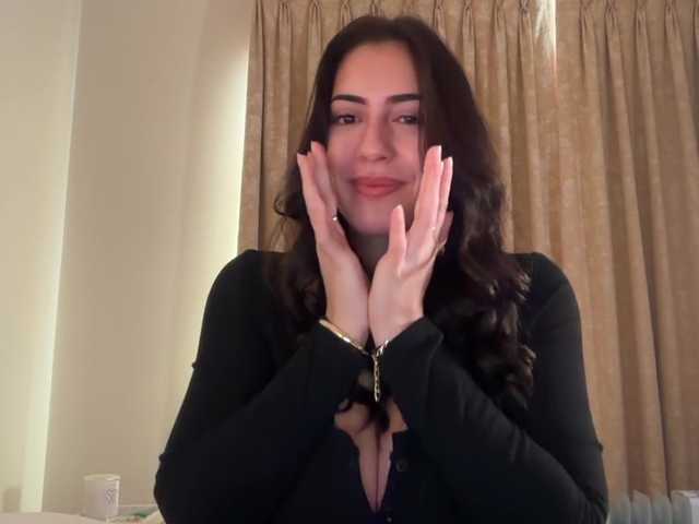 sieena live cam on BongaCams