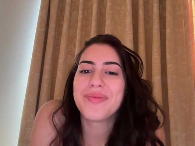sieena live cam on BongaCams
