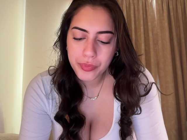 sieena live cam on BongaCams