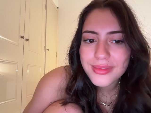 sieena live cam on BongaCams