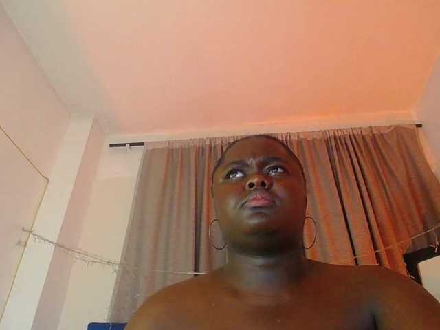neighbor-ebony live cam on BongaCams