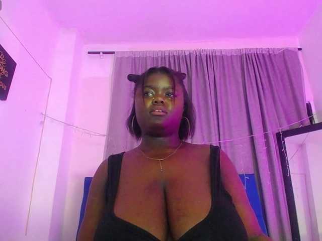 neighbor-ebony's BongaCams show and profile