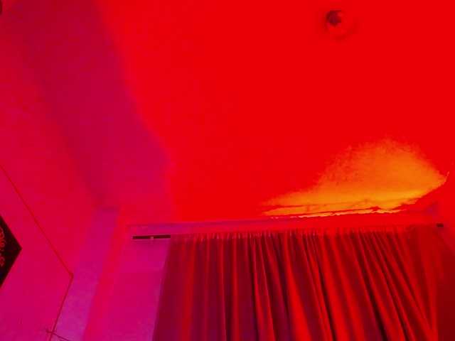 neighbor-ebony live cam on BongaCams