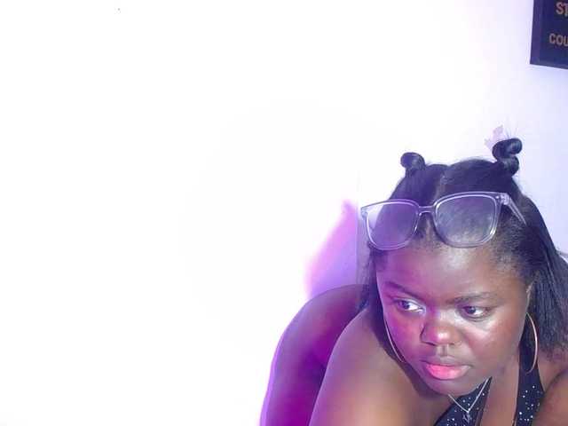 neighbor-ebony's BongaCams show and profile