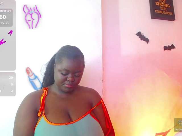 neighbor-ebony live cam on BongaCams