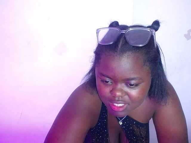 neighbor-ebony's BongaCams show and profile