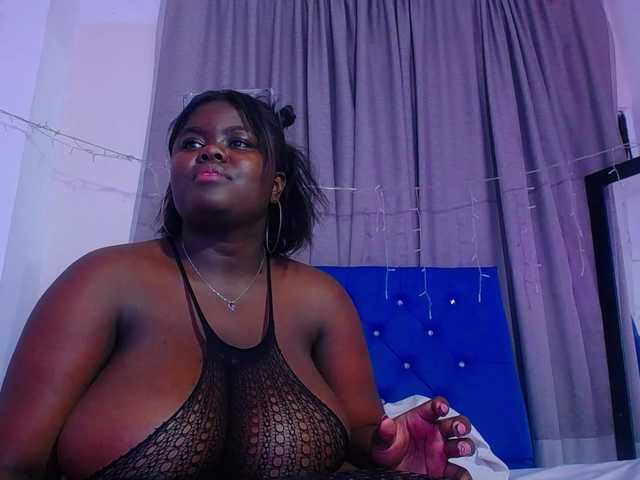 neighbor-ebony's BongaCams show and profile
