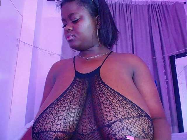 neighbor-ebony's BongaCams show and profile