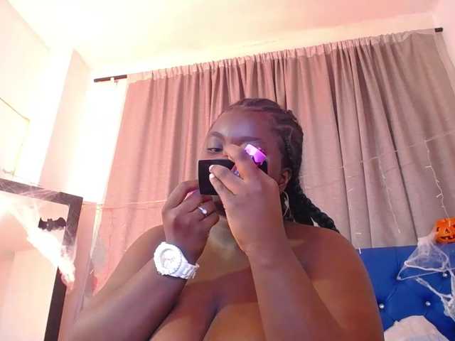 neighbor-ebony, live now on BongaCams