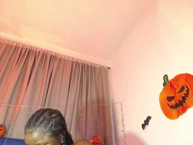 neighbor-ebony, live now on BongaCams