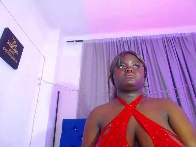 neighbor-ebony live cam on BongaCams