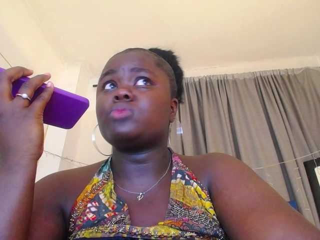 neighbor-ebony live cam on BongaCams