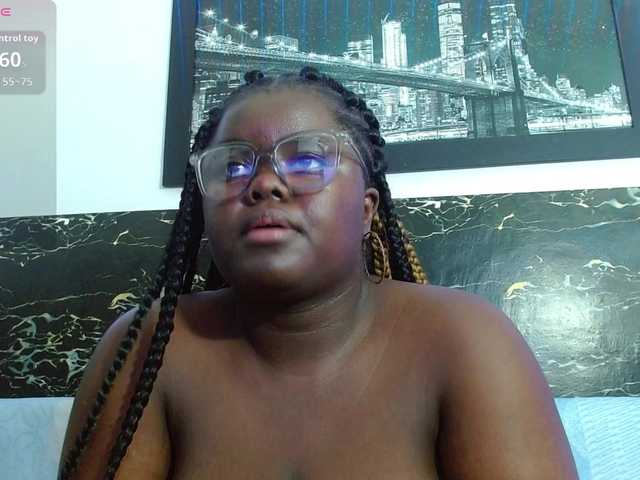 neighbor-ebony live cam preview
