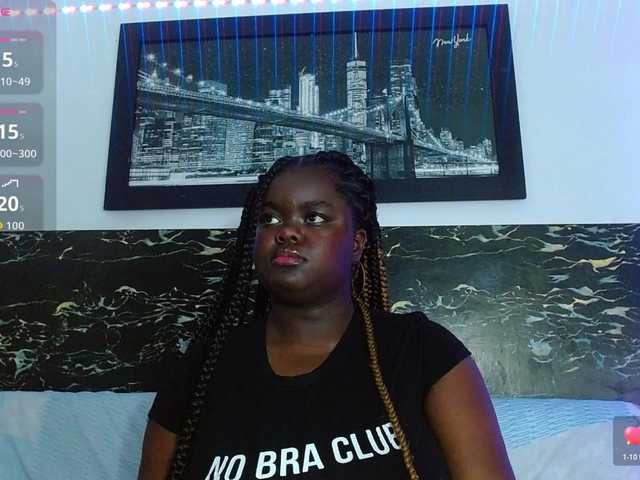 neighbor-ebony live cam on BongaCams