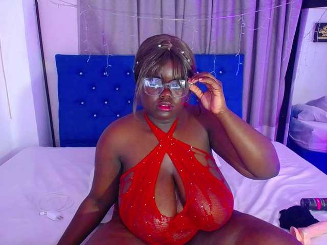 neighbor-ebony live cam on BongaCams