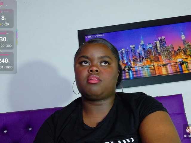 neighbor-ebony live cam on BongaCams