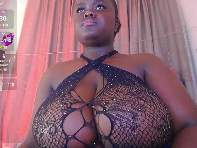 neighbor-ebony live cam on BongaCams