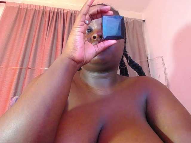 neighbor-ebony live cam on BongaCams
