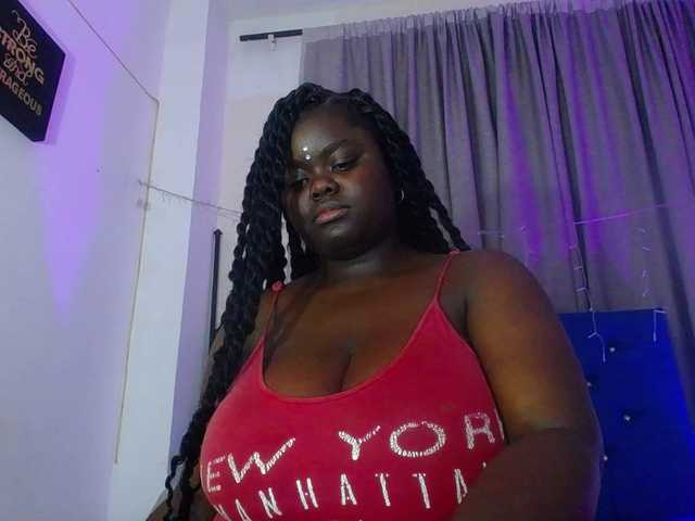 neighbor-ebony live cam on BongaCams