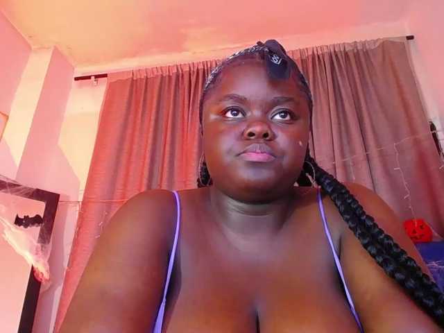 neighbor-ebony, live now on BongaCams
