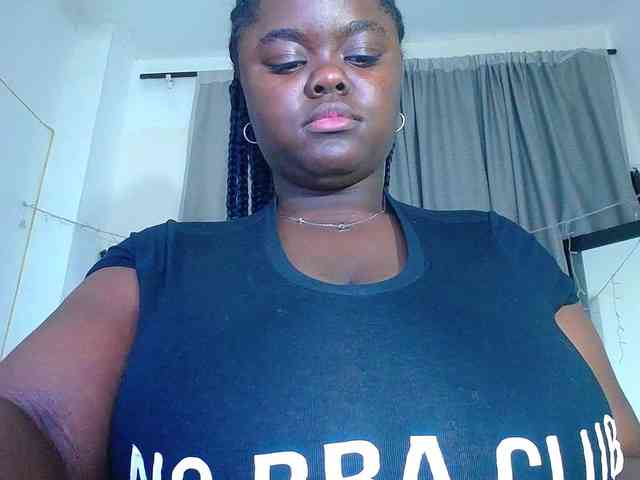 neighbor-ebony webcam