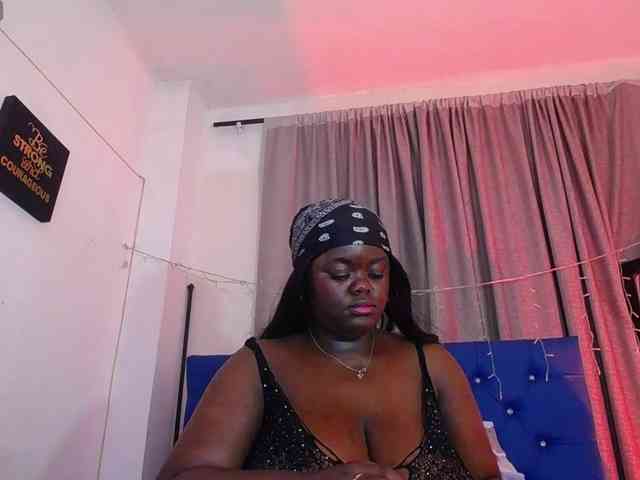 neighbor-ebony webcam