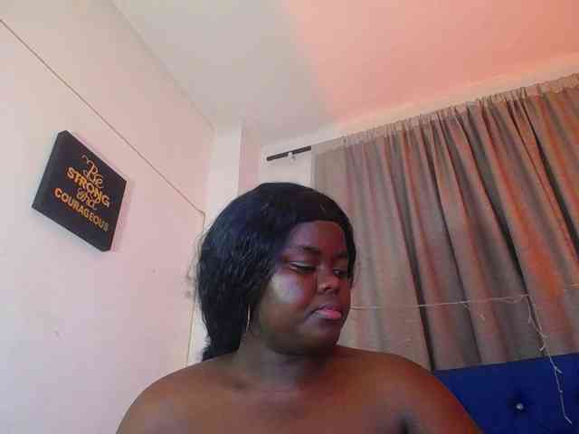 neighbor-ebony webcam