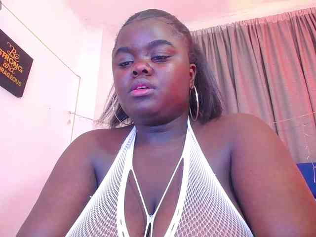 neighbor-ebony webcam