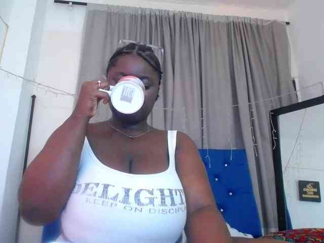 neighbor-ebony webcam