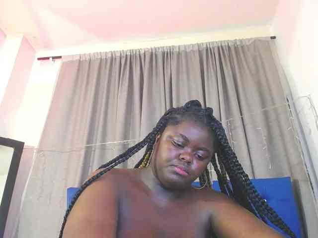 neighbor-ebony webcam