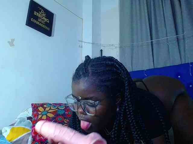 neighbor-ebony webcam