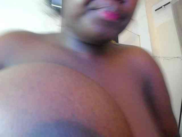 neighbor-ebony neighbor-ebony