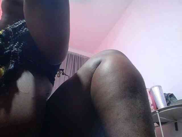 neighbor-ebony webcam