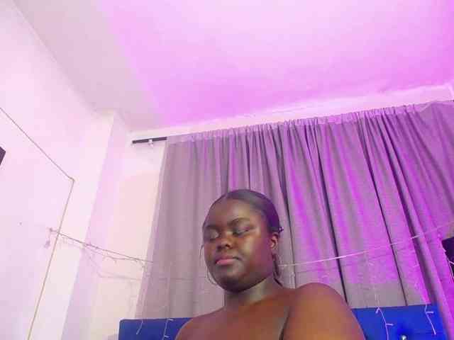 neighbor-ebony webcam