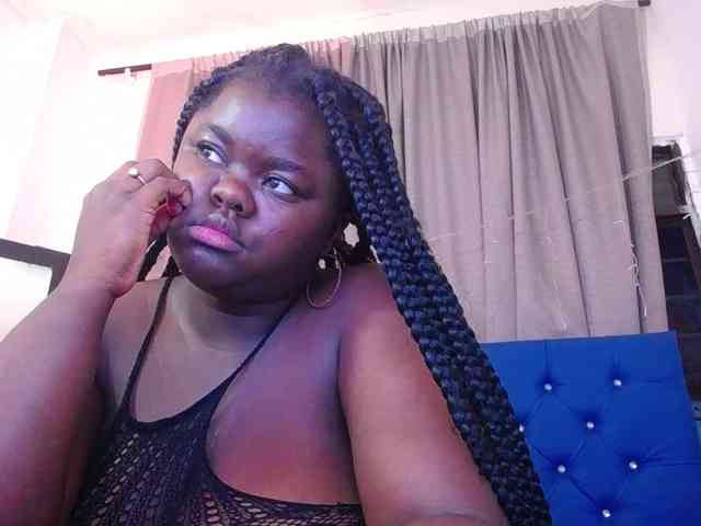 neighbor-ebony webcam