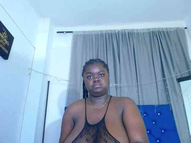 neighbor-ebony webcam