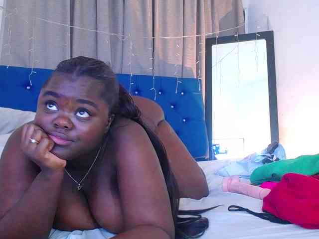 neighbor-ebony webcam
