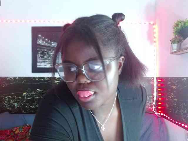 Model: neighbor-ebony