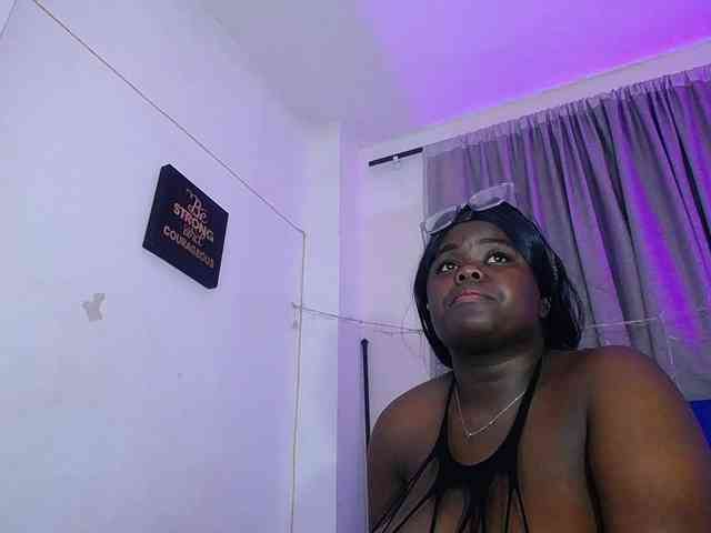 neighbor-ebony webcam