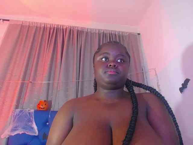 neighbor-ebony webcam