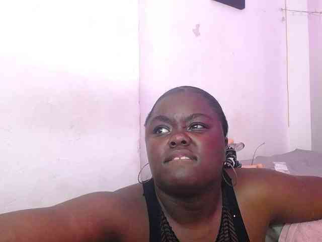 neighbor-ebony webcam