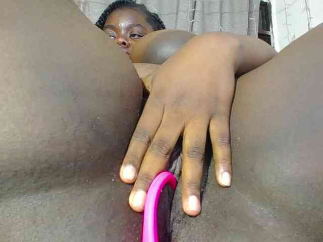 neighbor-ebony webcam