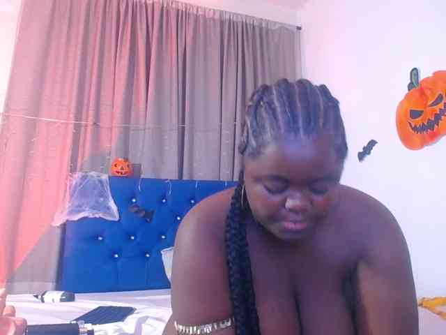 neighbor-ebony webcam