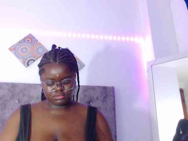 neighbor-ebony webcam