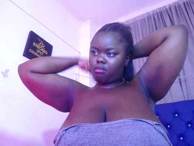 neighbor-ebony webcam